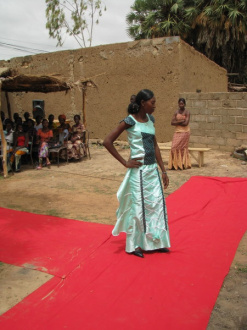 03 Defile De Mode